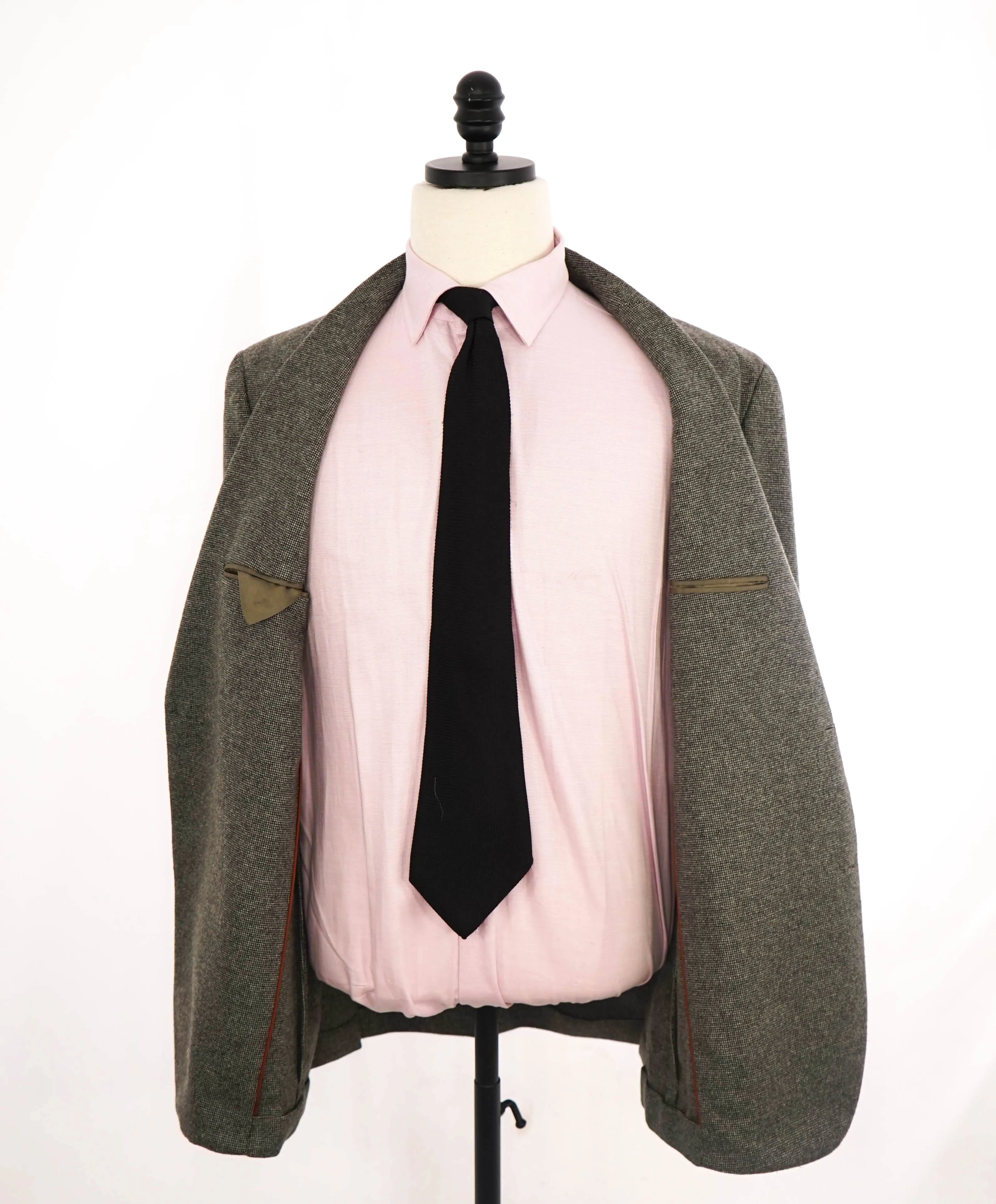 $3,995 LORO PIANA - *PURE CASHMERE* PATCH POCKET Gray Mini Check Suede Detailing- 40R