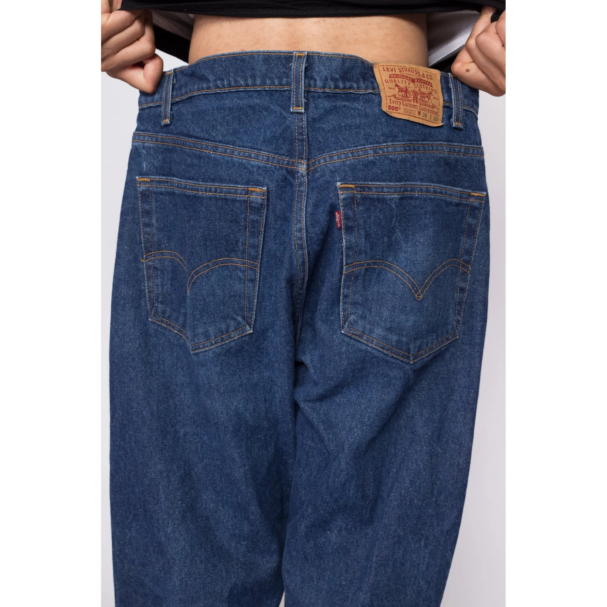 90s Levi's 505 Dark Wash Jeans - 38x30
