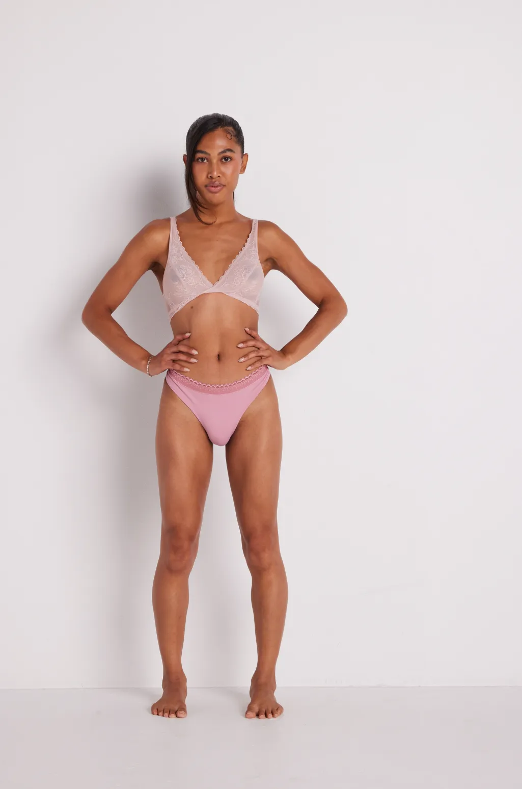 Lace Compression Thong
