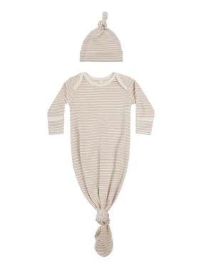 Quincy Mae Knotted Baby Gown & Hat Set | Oat Stripe
