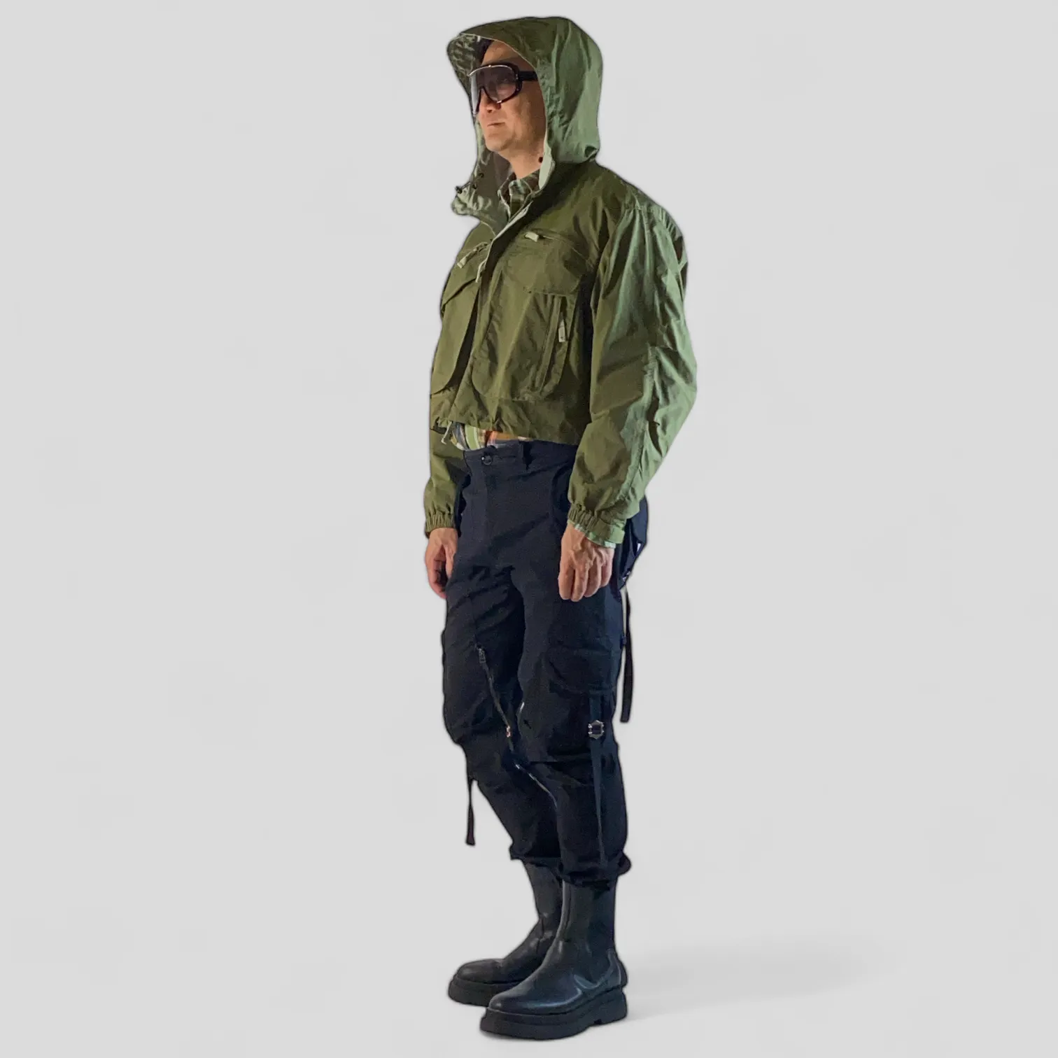 Reversible cropped windbreaker with oversized pockets
