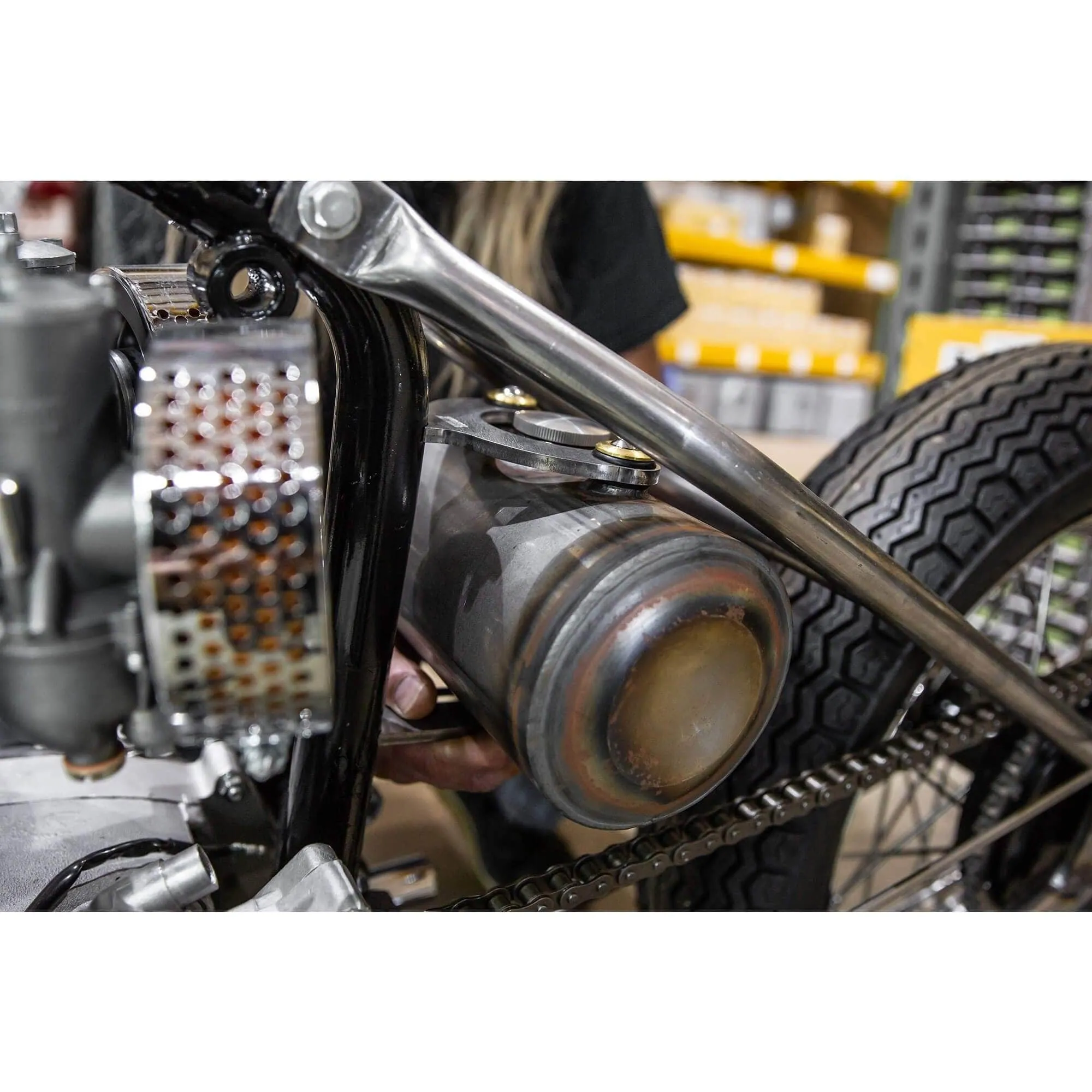 Rubber Mount Bracket Kit for Lowbrow Oil Tanks - for 500 / 650 c.c. unit Triumph Motorcycles - Brass Washers