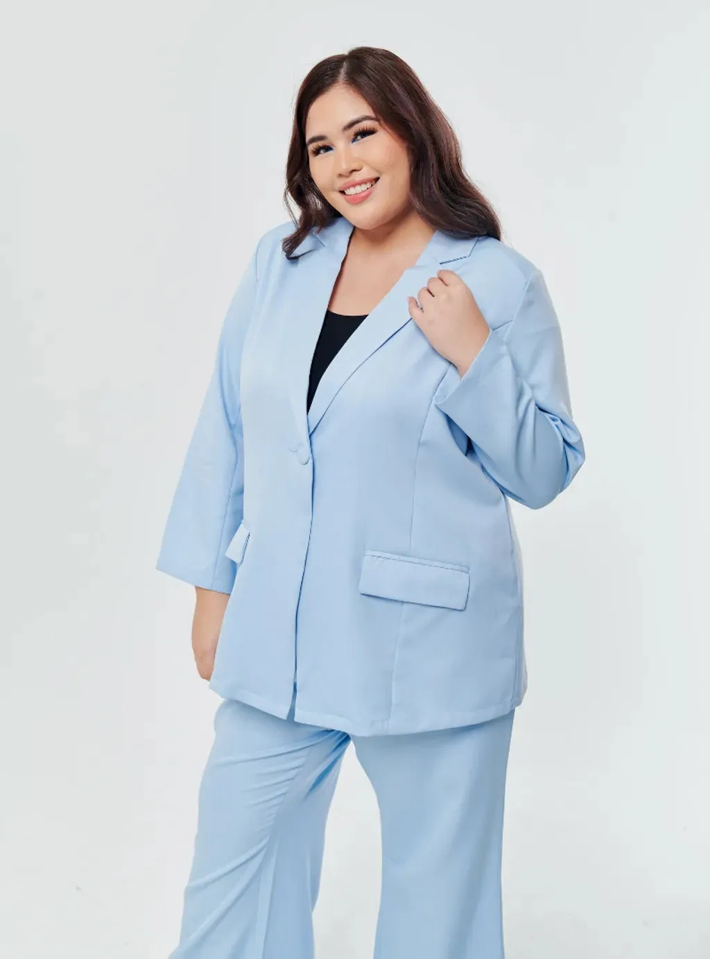 Set Lapel Collar Blazer with Bootcut Tuxedo Pants