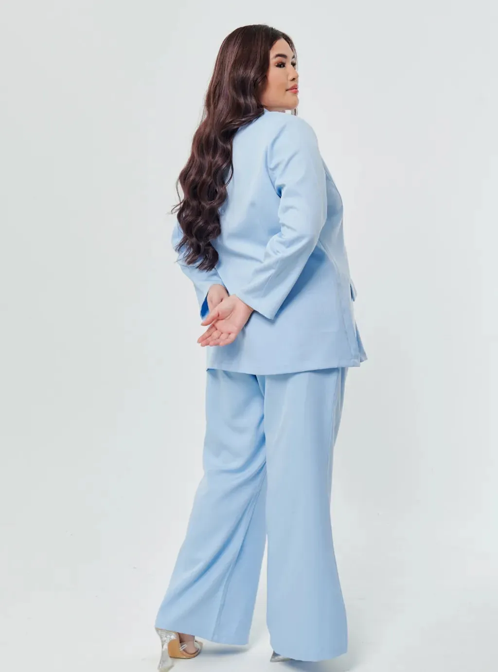 Set Lapel Collar Blazer with Bootcut Tuxedo Pants