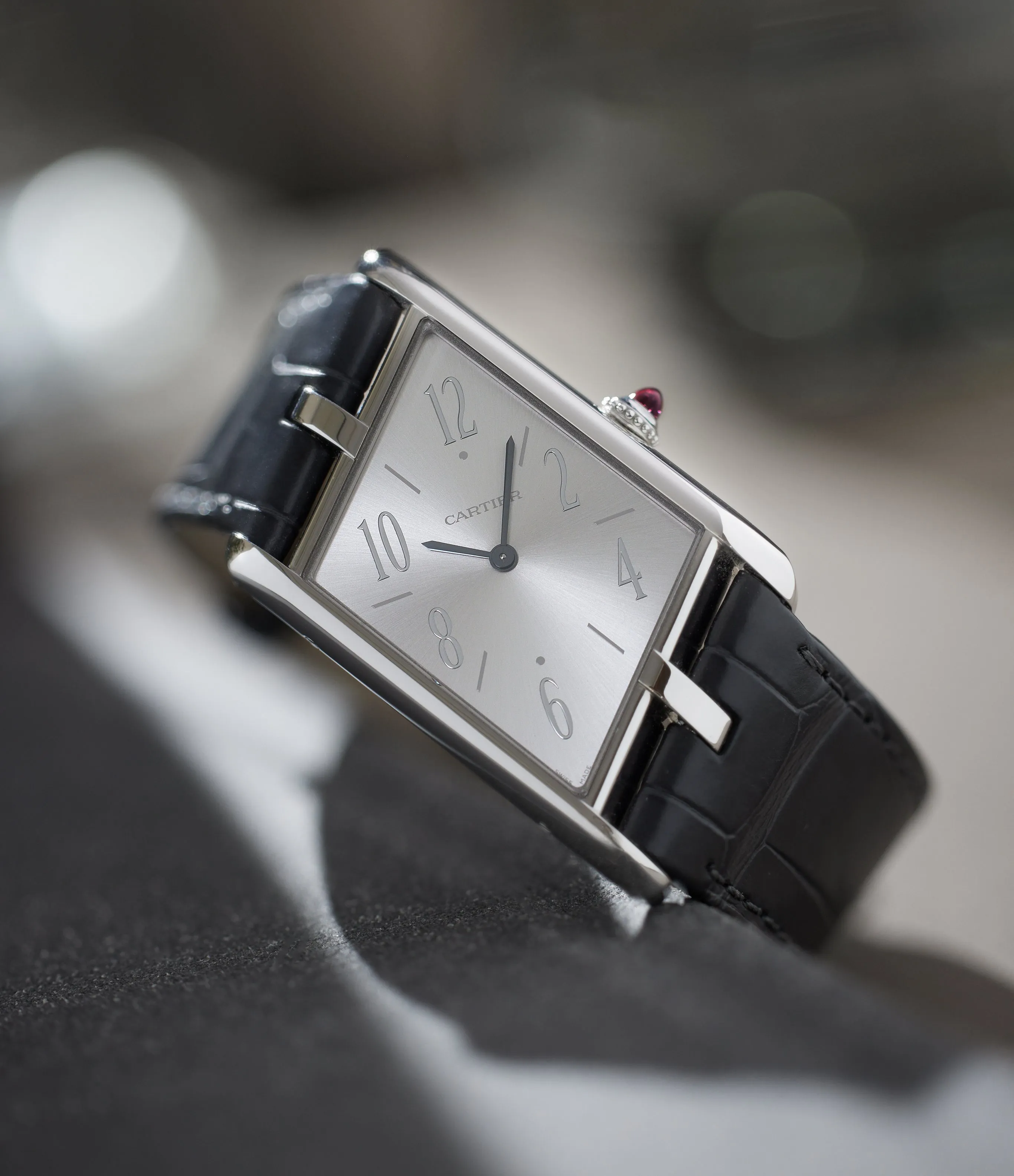 Tank Asymetrique | Cartier Privée Limited Edition | Platinum